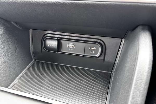 2025 Kia Sportage S NQ5