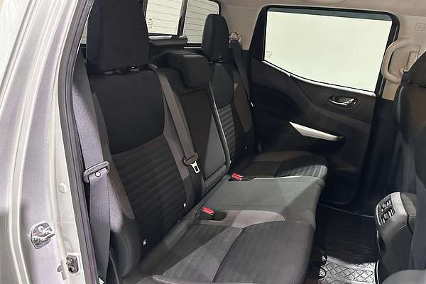 2021 Nissan Navara ST D23 4X4