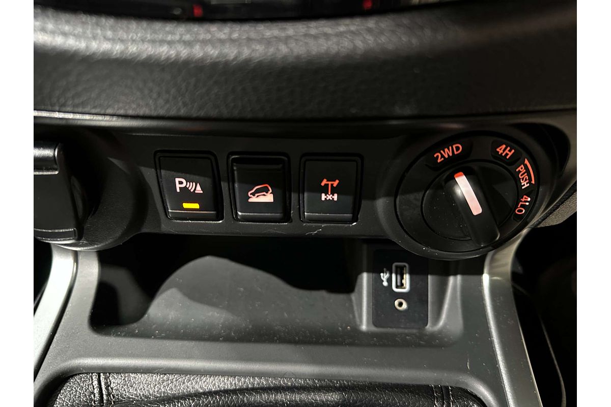 2021 Nissan Navara ST D23 4X4