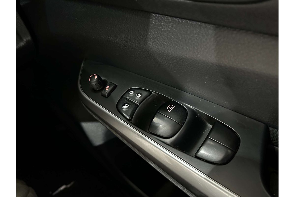 2021 Nissan Navara ST D23 4X4