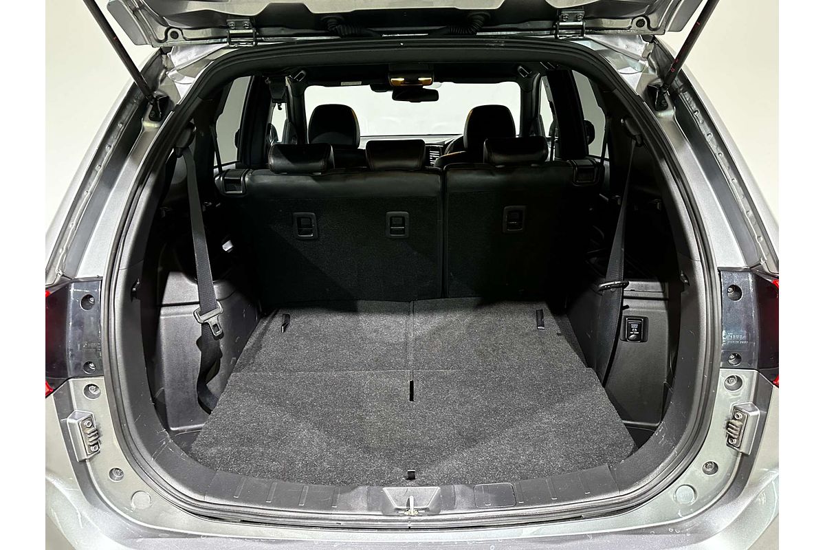 2021 Mitsubishi Outlander Black Edition ZL