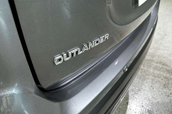 2021 Mitsubishi Outlander Black Edition ZL