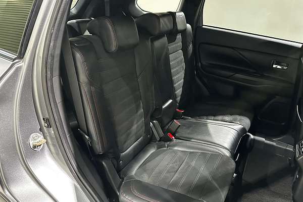 2021 Mitsubishi Outlander Black Edition ZL