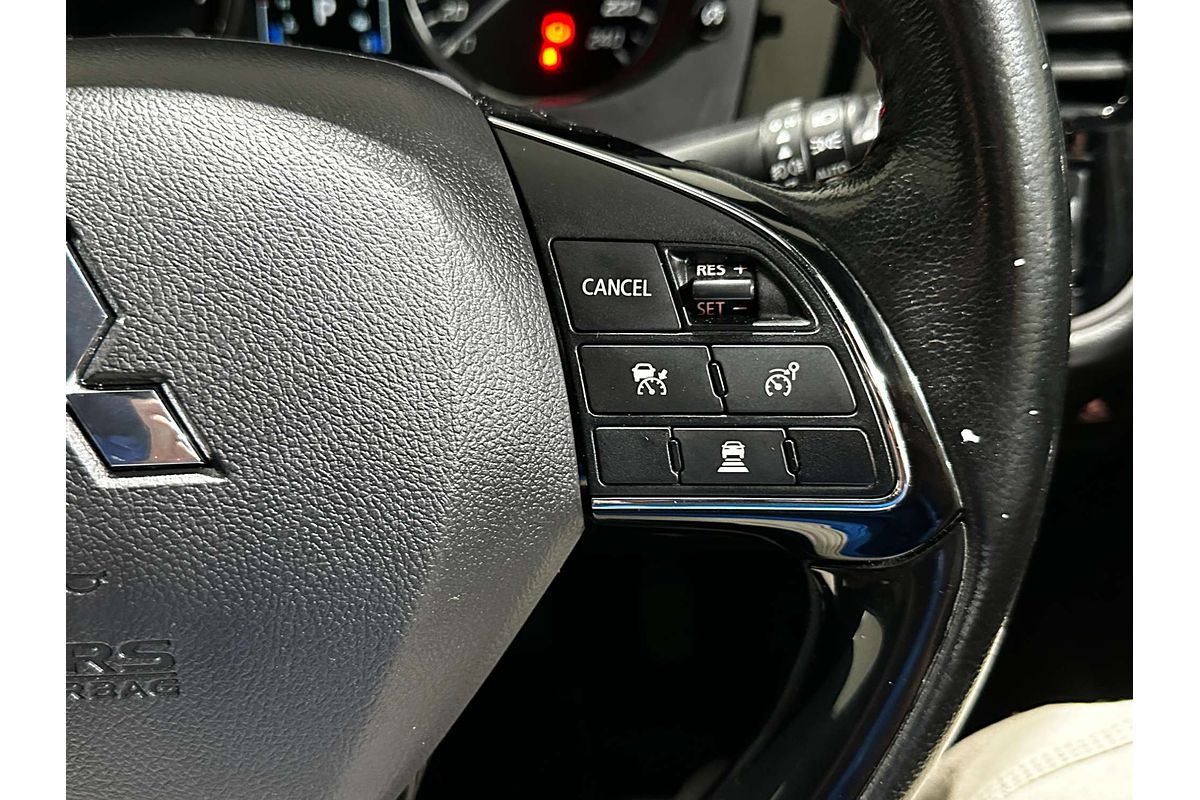2021 Mitsubishi Outlander Black Edition ZL