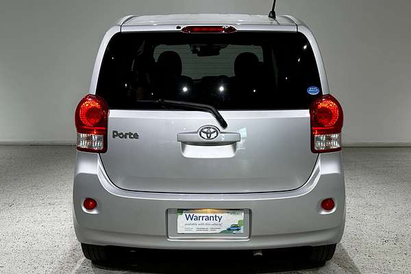 2015 Toyota porte (No Badge) NCP141