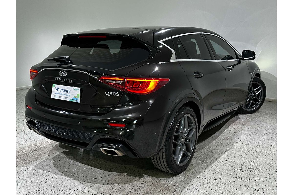 2019 INFINITI Q30 Sport H15