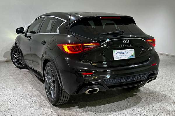 2019 INFINITI Q30 Sport H15