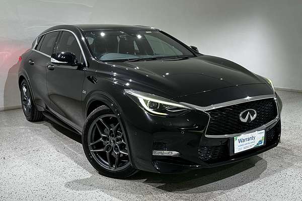 2019 INFINITI Q30 Sport H15