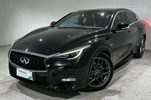 2019 INFINITI Q30 Sport H15