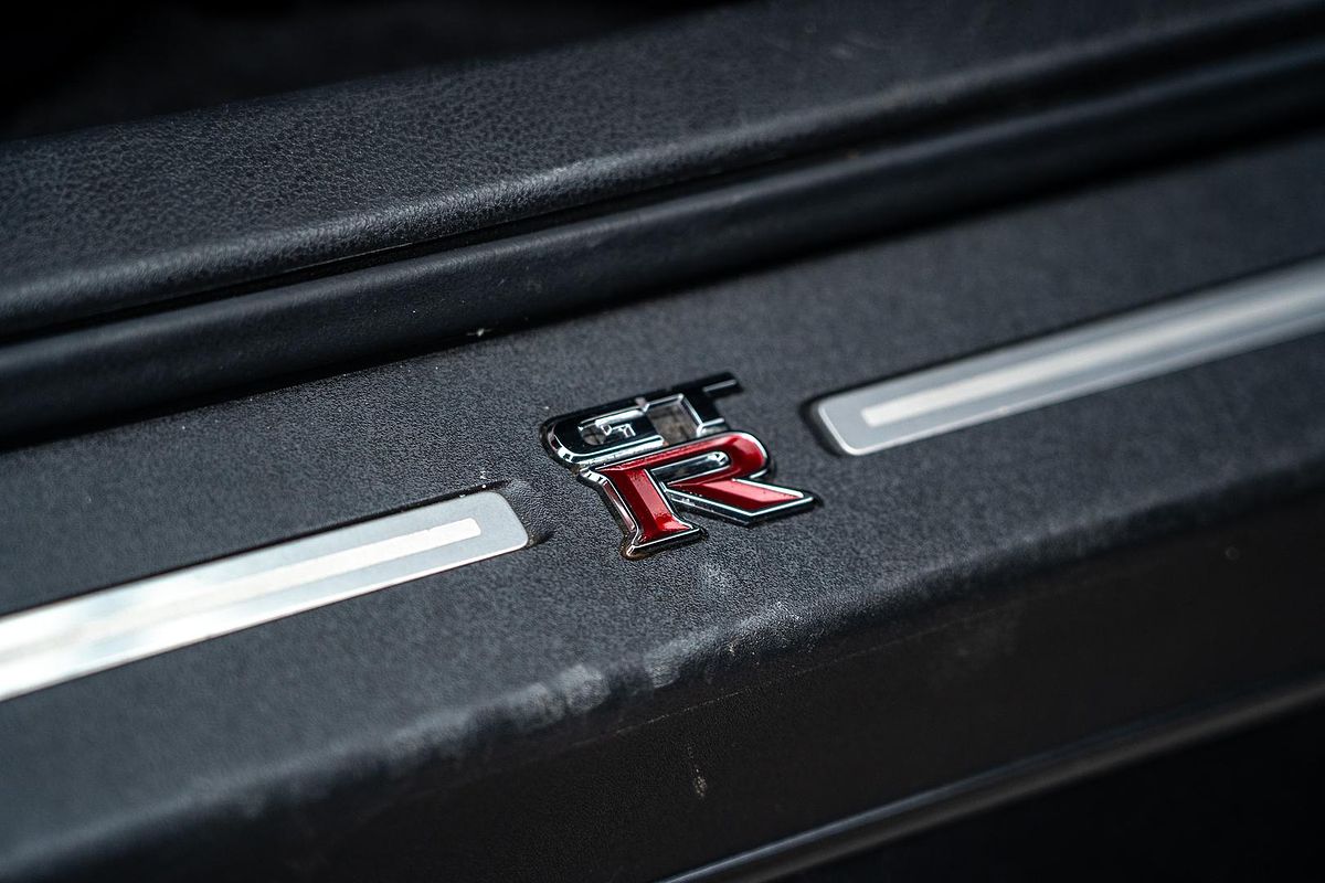2016 Nissan GT-R Premium R35