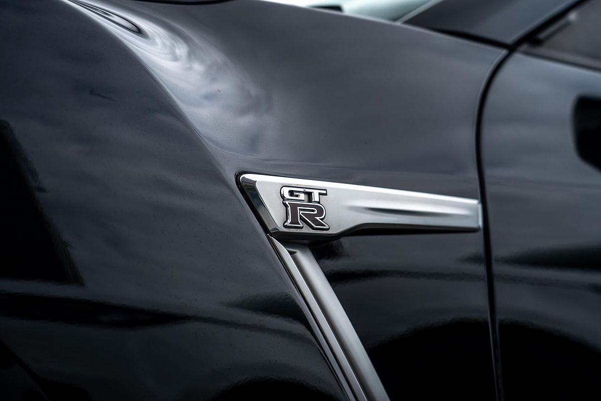 2016 Nissan GT-R Premium R35
