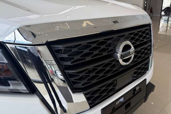 2025 Nissan Navara ST-X D23 4X4