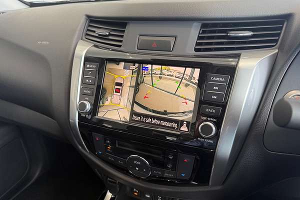 2025 Nissan Navara ST-X D23 4X4