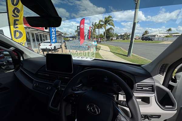 2023 LDV Deliver 9 LWB