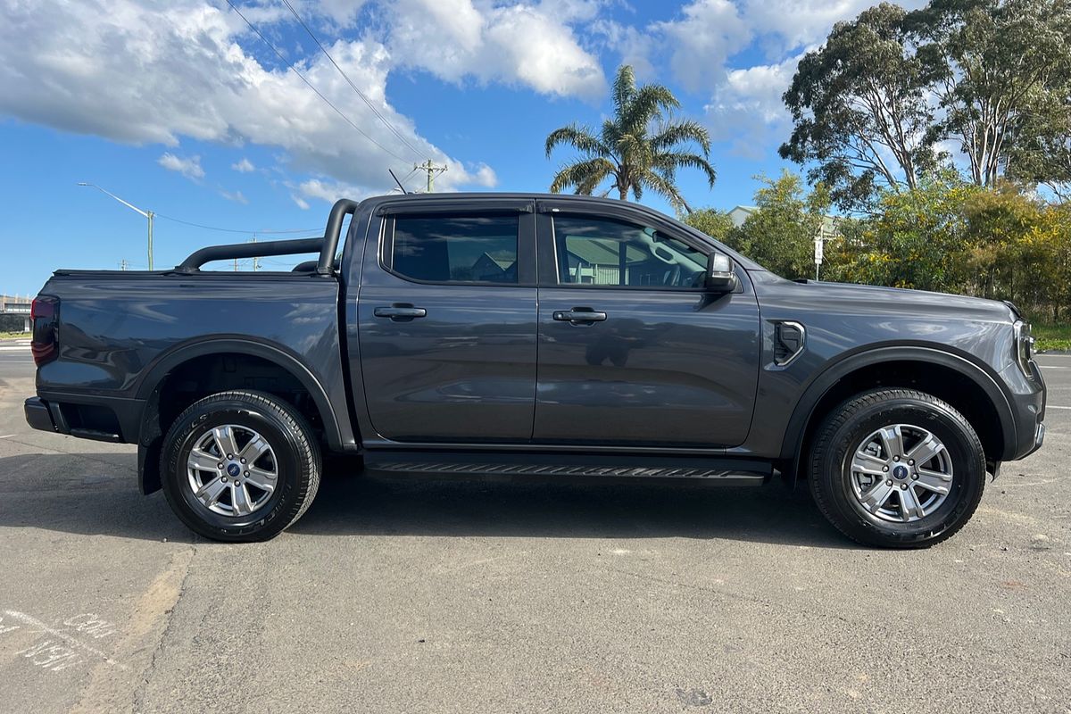 2024 Ford Ranger XLT 4X4 2.0L
