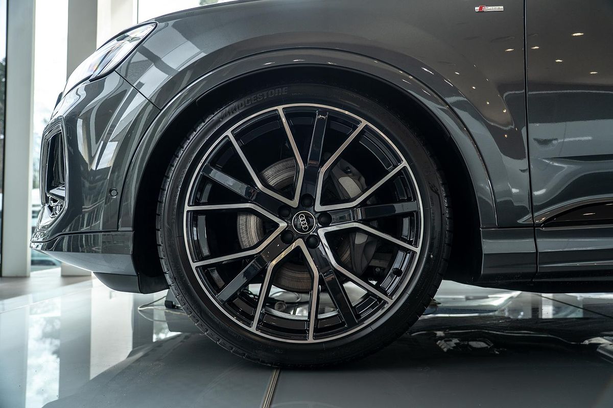 2024 Audi Q7 55 TFSI S line 4M