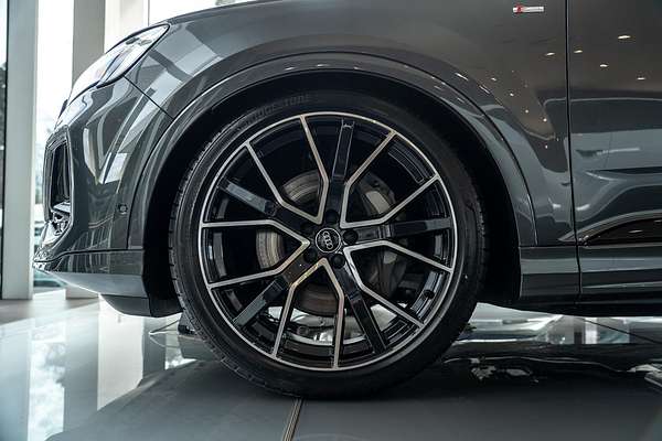 2024 Audi Q7 55 TFSI S line 4M