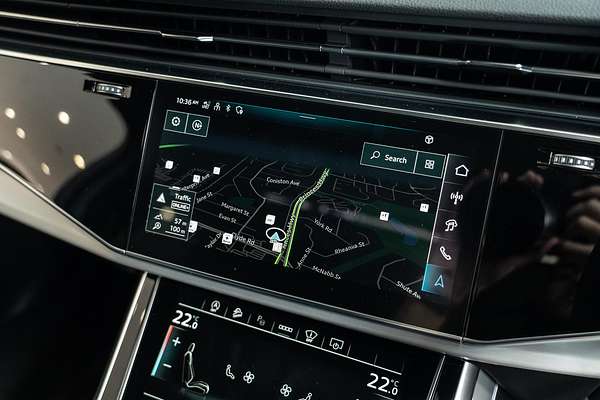 2024 Audi Q7 55 TFSI S line 4M