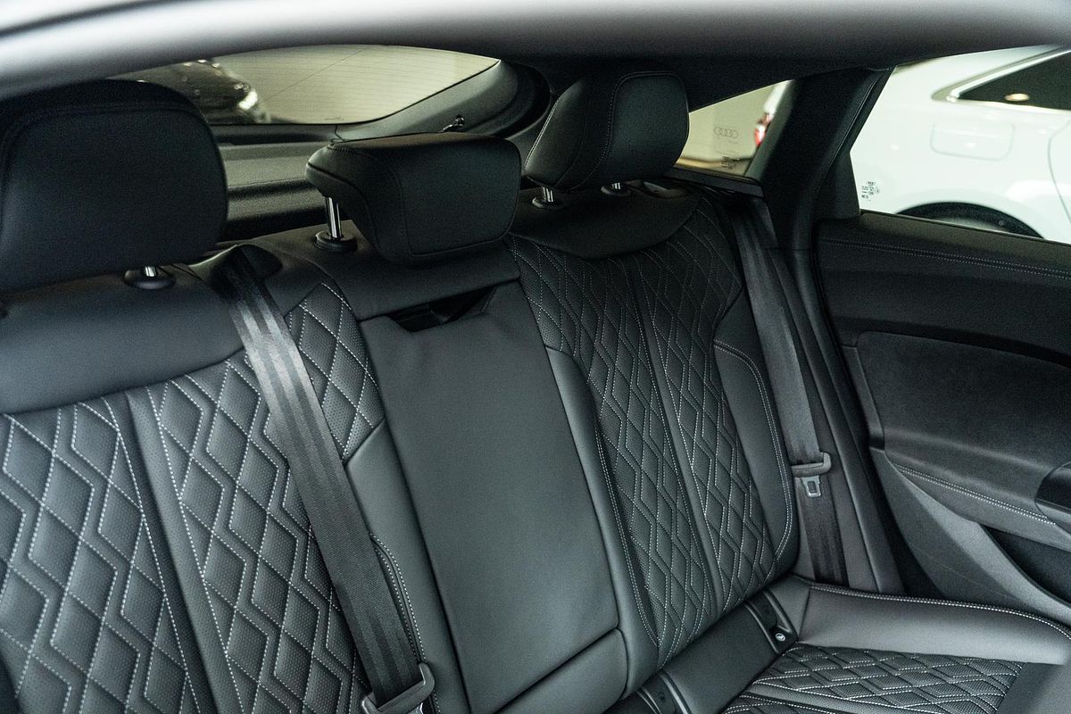 2025 Audi S5 B10