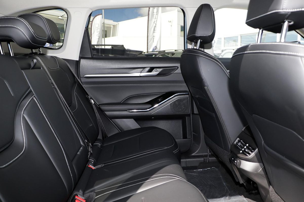 2025 GWM Haval H6 Lux B01