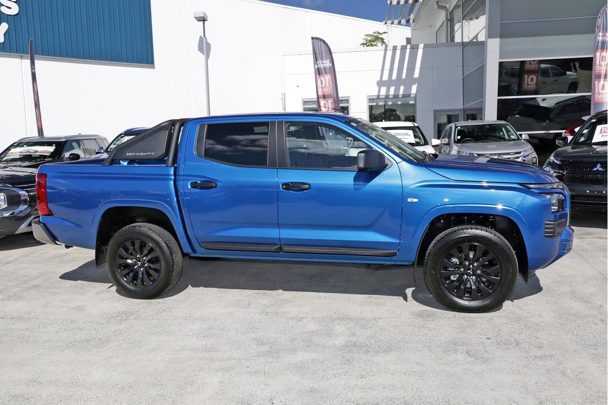 2025 Mitsubishi Triton GLX-R MV 4X4