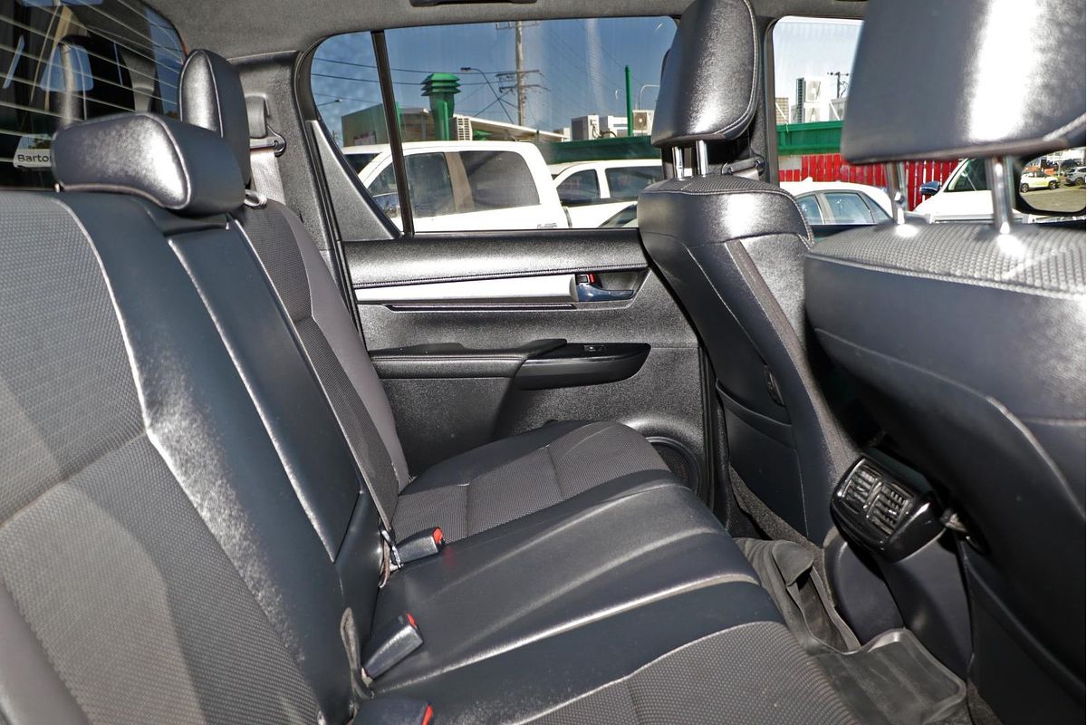 2022 Toyota Hilux Rugged X GUN126R 4X4