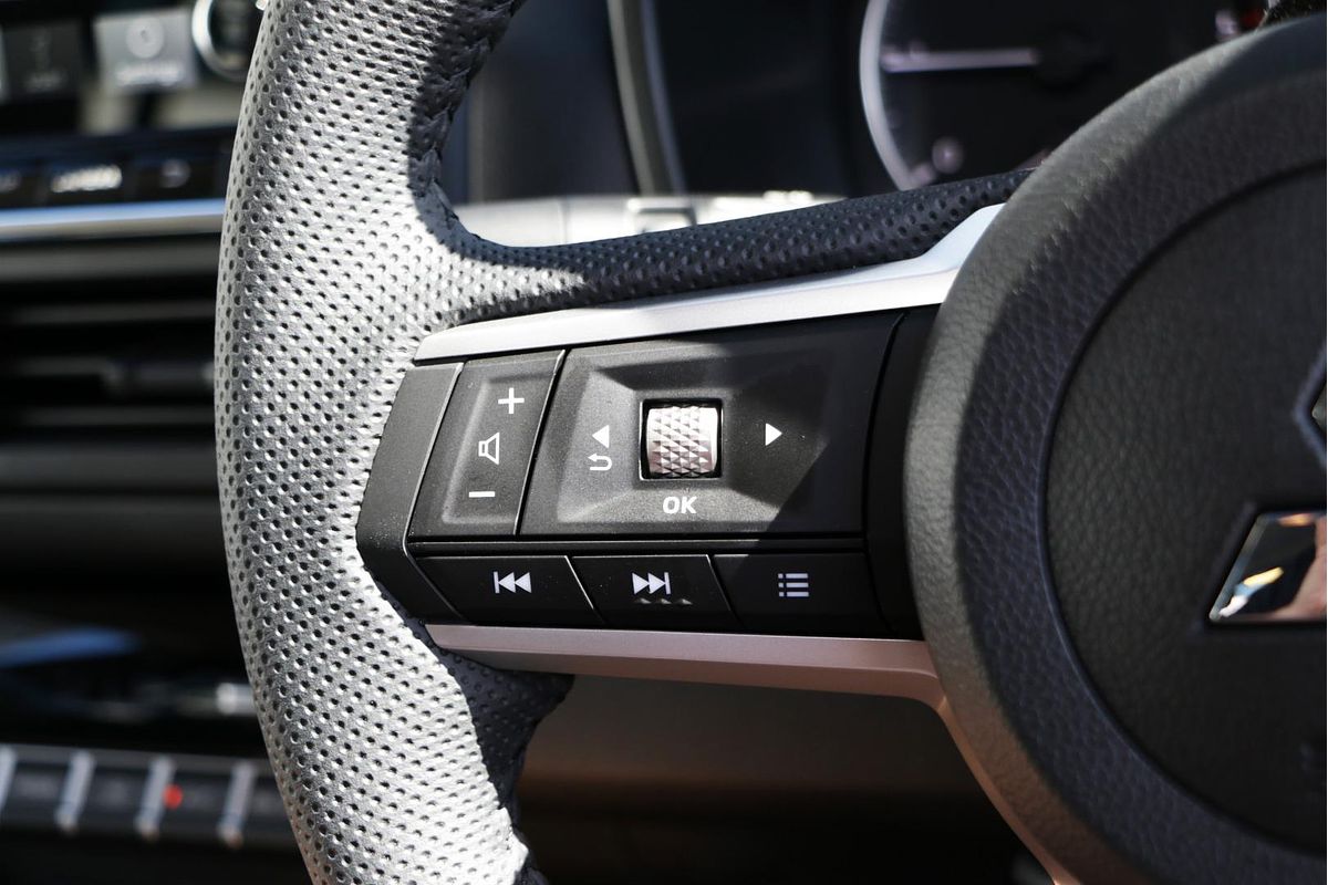2025 Mitsubishi Triton GLX-R MV 4X4