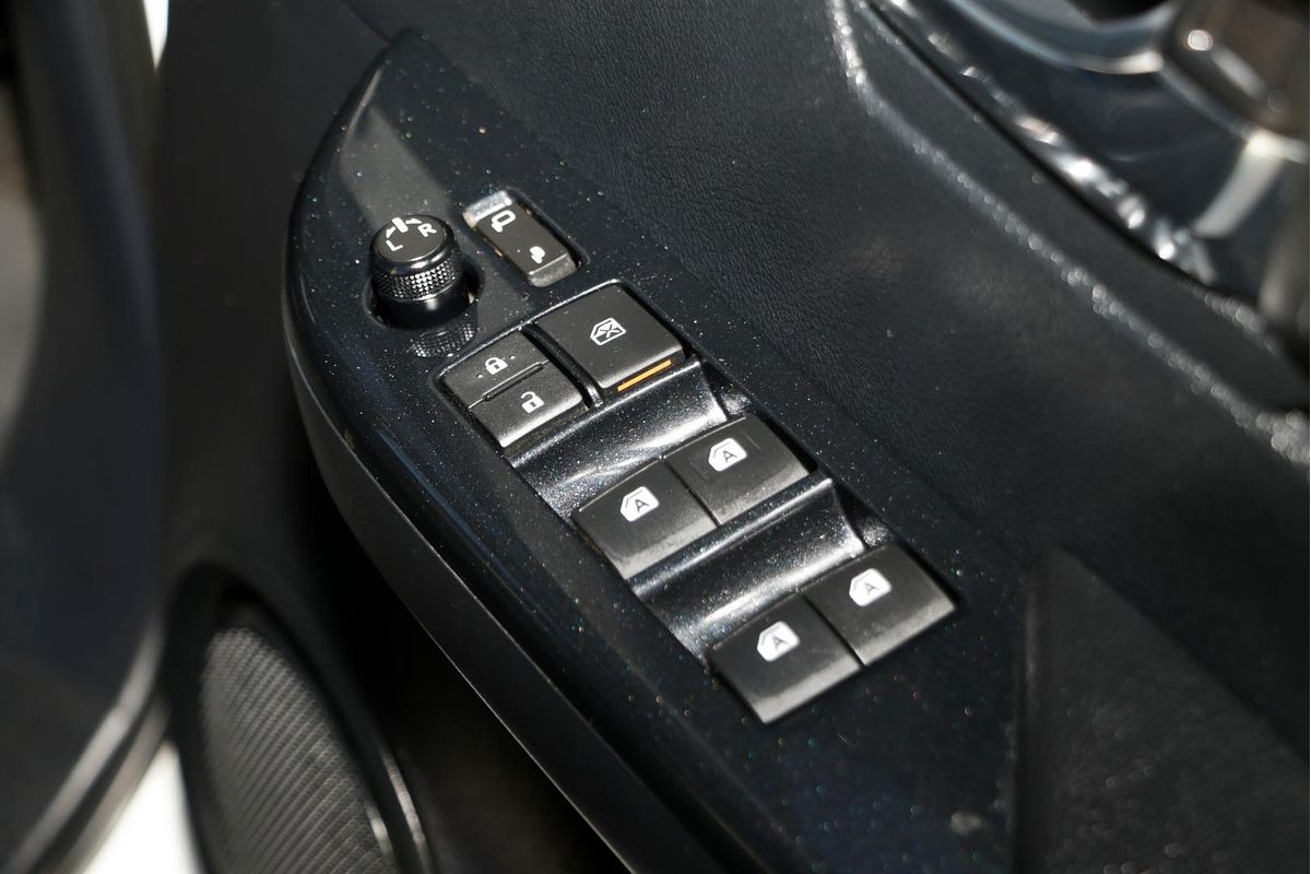 2022 Toyota Hilux Rugged X GUN126R 4X4