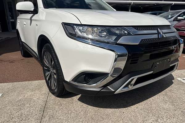 2018 Mitsubishi Outlander ES ZL