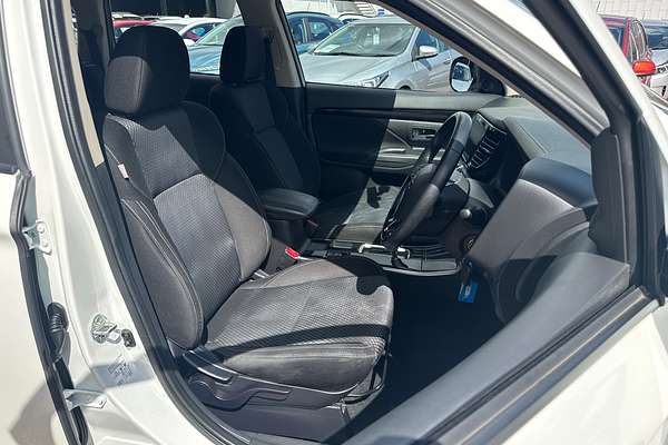 2018 Mitsubishi Outlander ES ZL