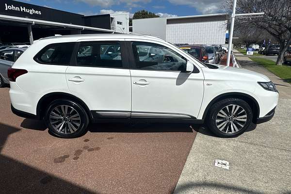 2018 Mitsubishi Outlander ES ZL