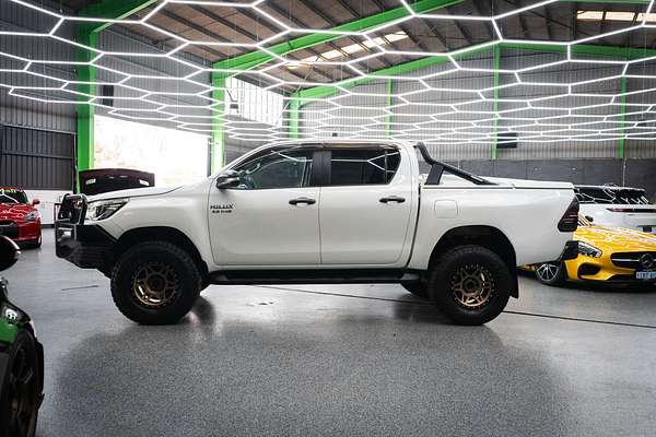 2015 Toyota Hilux SR5 GUN126R 4X4