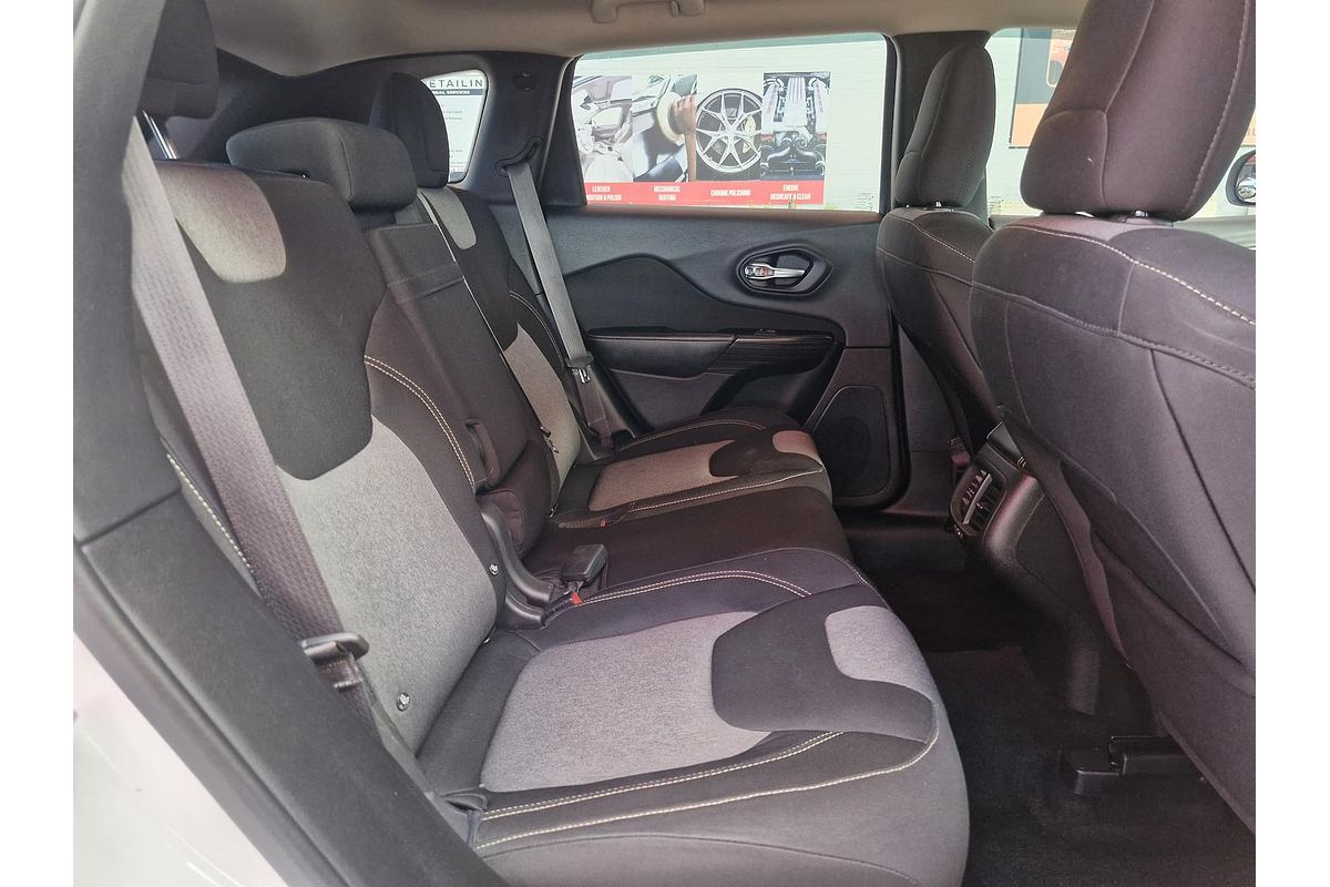 2014 Jeep Cherokee Sport KL