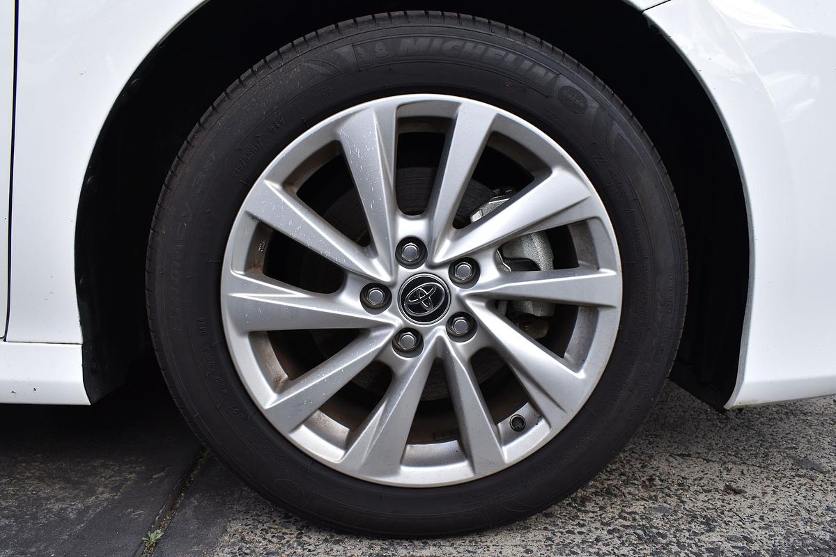 2024 Toyota Camry Ascent AXVH70R