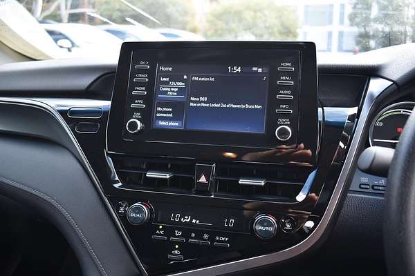 2024 Toyota Camry Ascent AXVH70R