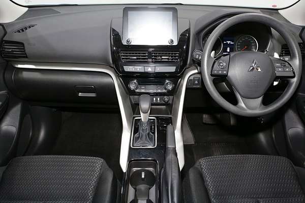 2024 Mitsubishi Eclipse Cross LS YB