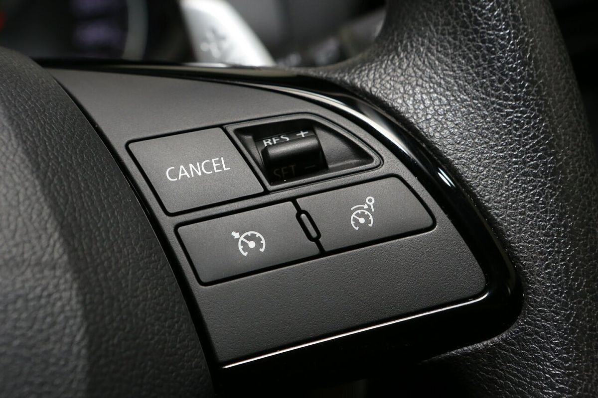 2024 Mitsubishi Eclipse Cross LS YB