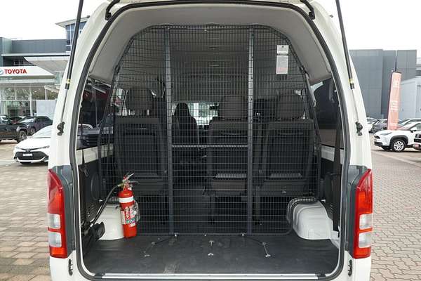 2018 Toyota Hiace Commuter KDH223R