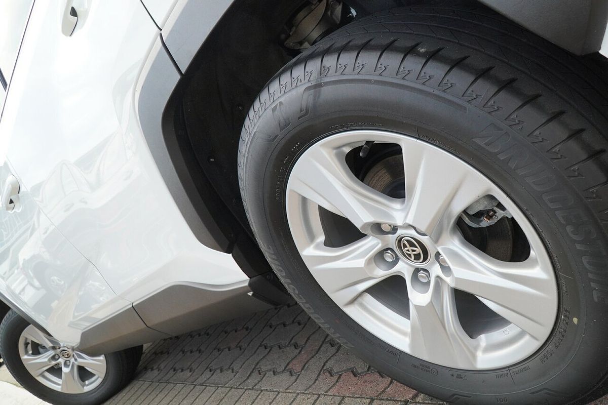 2021 Toyota RAV4 GX AXAH54R