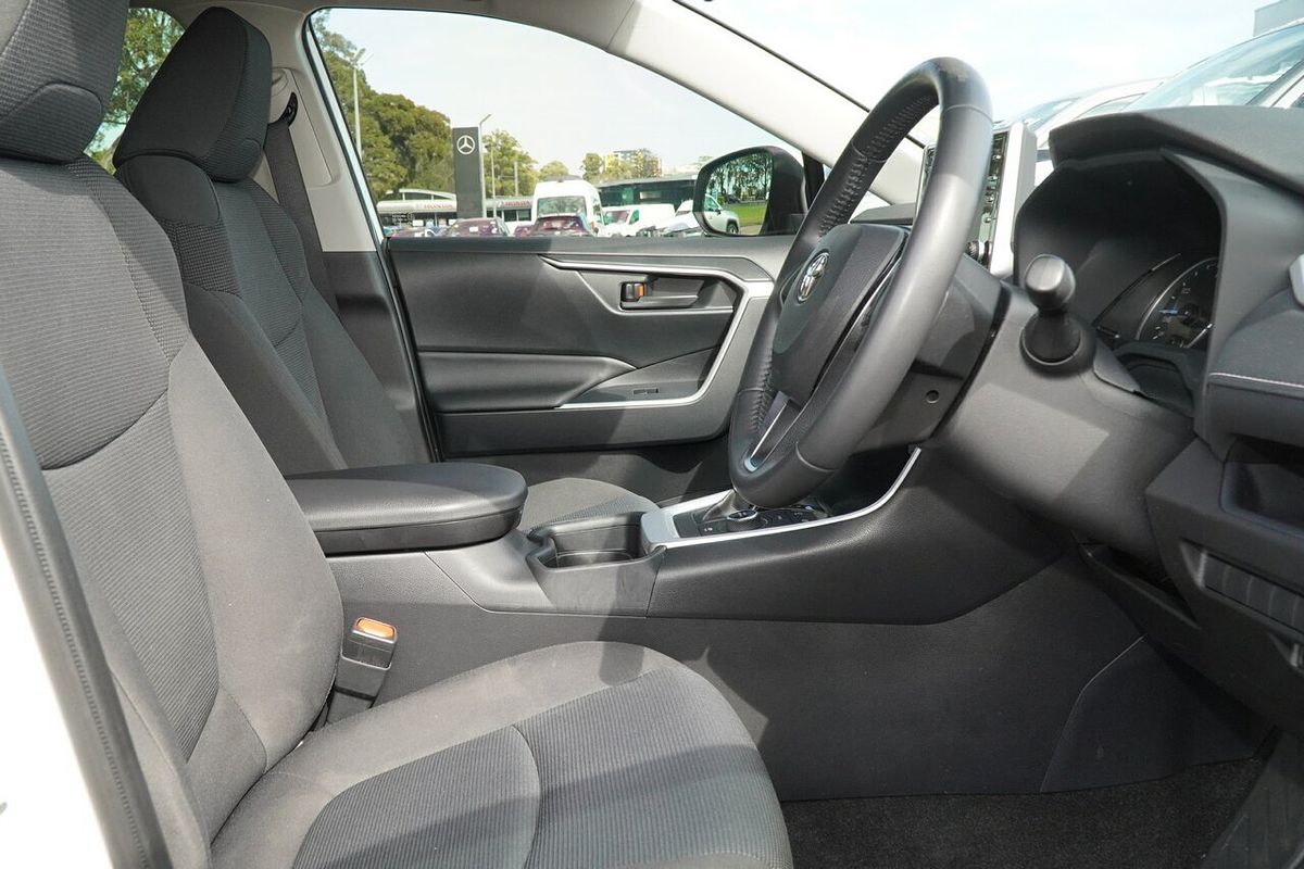 2021 Toyota RAV4 GX AXAH54R