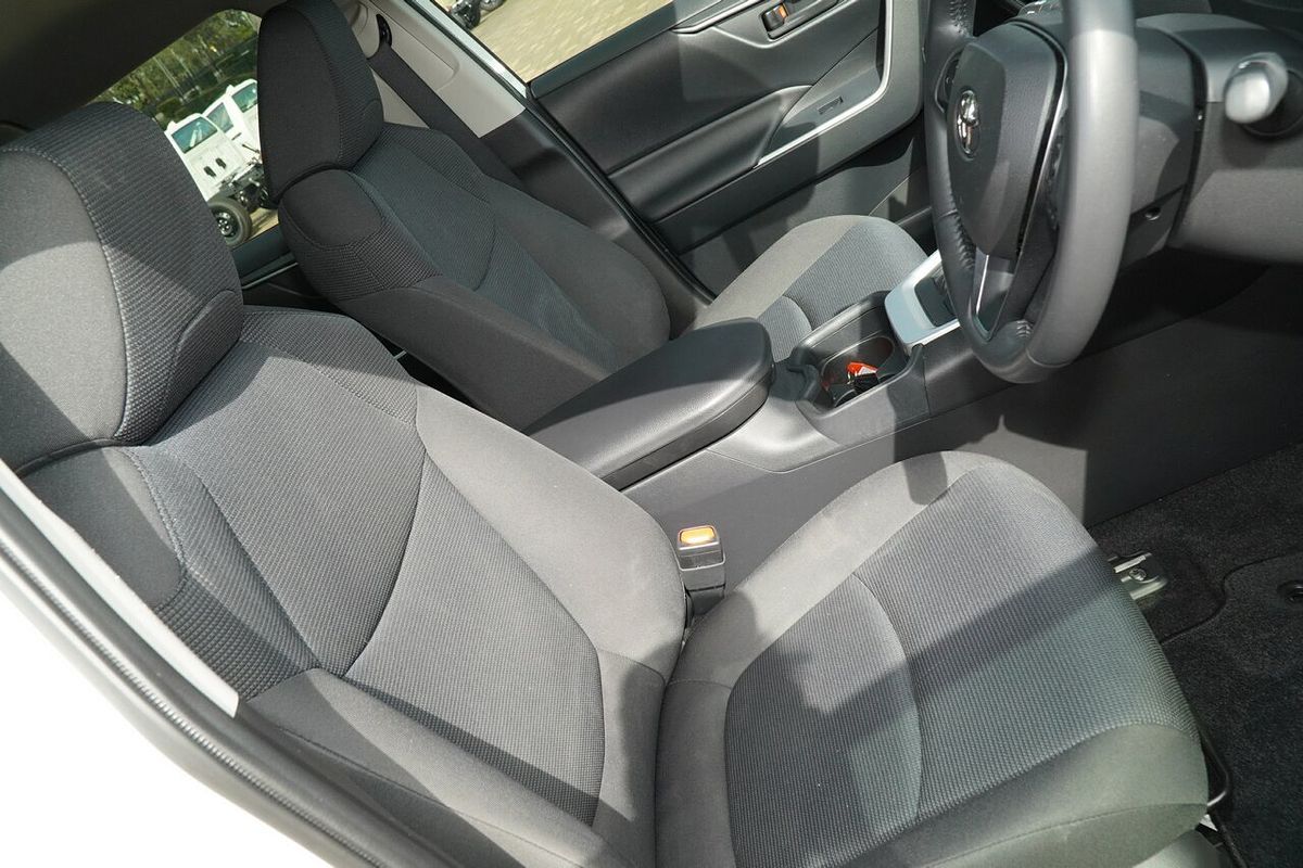 2021 Toyota RAV4 GX AXAH54R