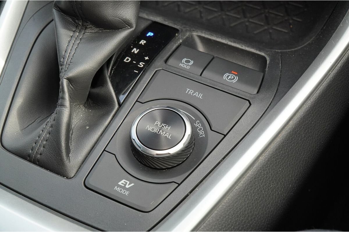 2021 Toyota RAV4 GX AXAH54R