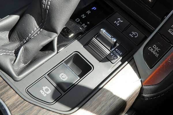 2023 Toyota Landcruiser VX FJA300R