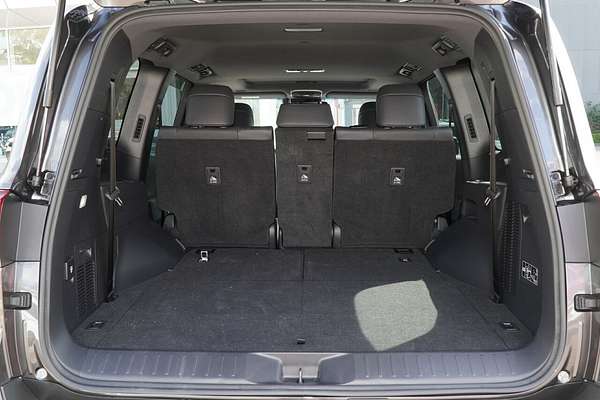 2023 Toyota Landcruiser VX FJA300R