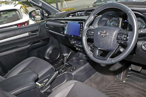 2024 Toyota Hilux Rogue 48V GUN126R 4X4