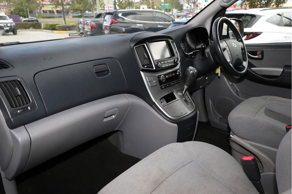 2019 Hyundai iMax Active TQ4