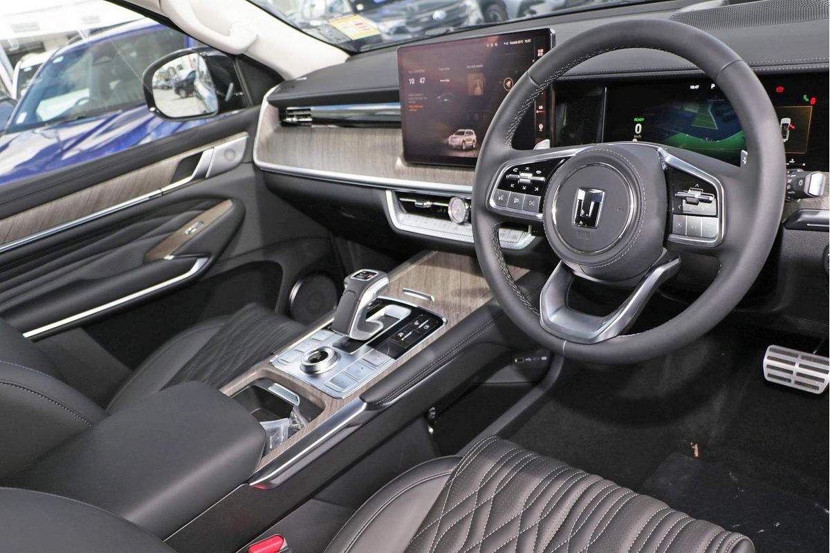 2025 GWM Tank 500 Vanta Hybrid P03
