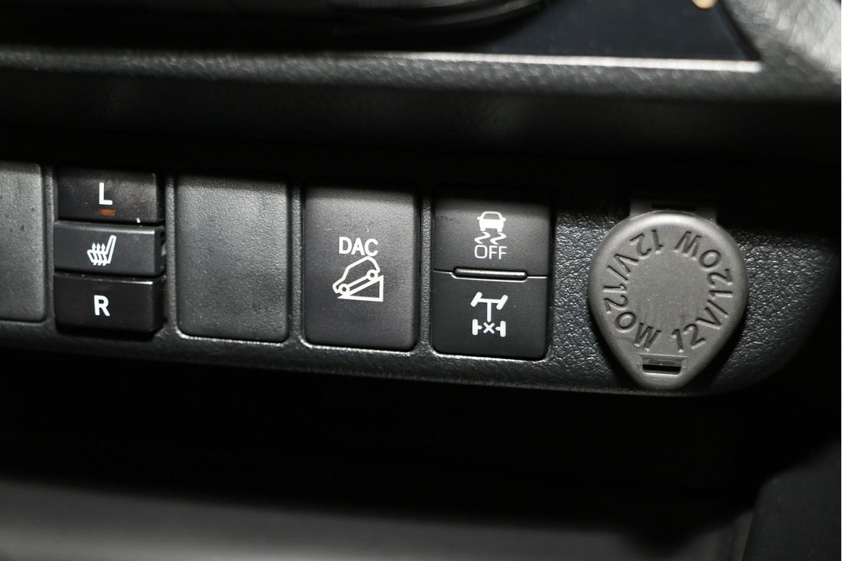 2024 Toyota Hilux Rogue 48V GUN126R 4X4