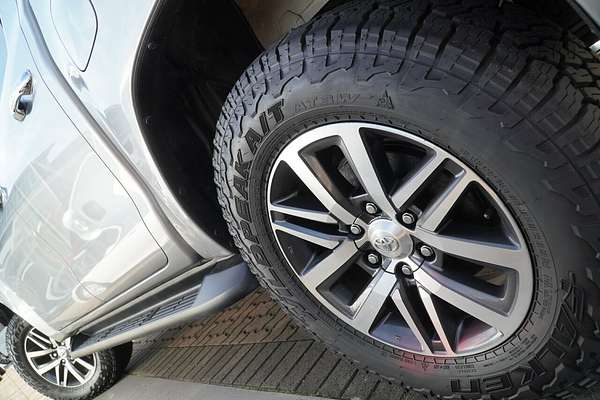 2020 Toyota Hilux SR5 GUN126R 4X4