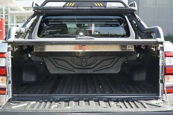 2020 Toyota Hilux SR5 GUN126R 4X4
